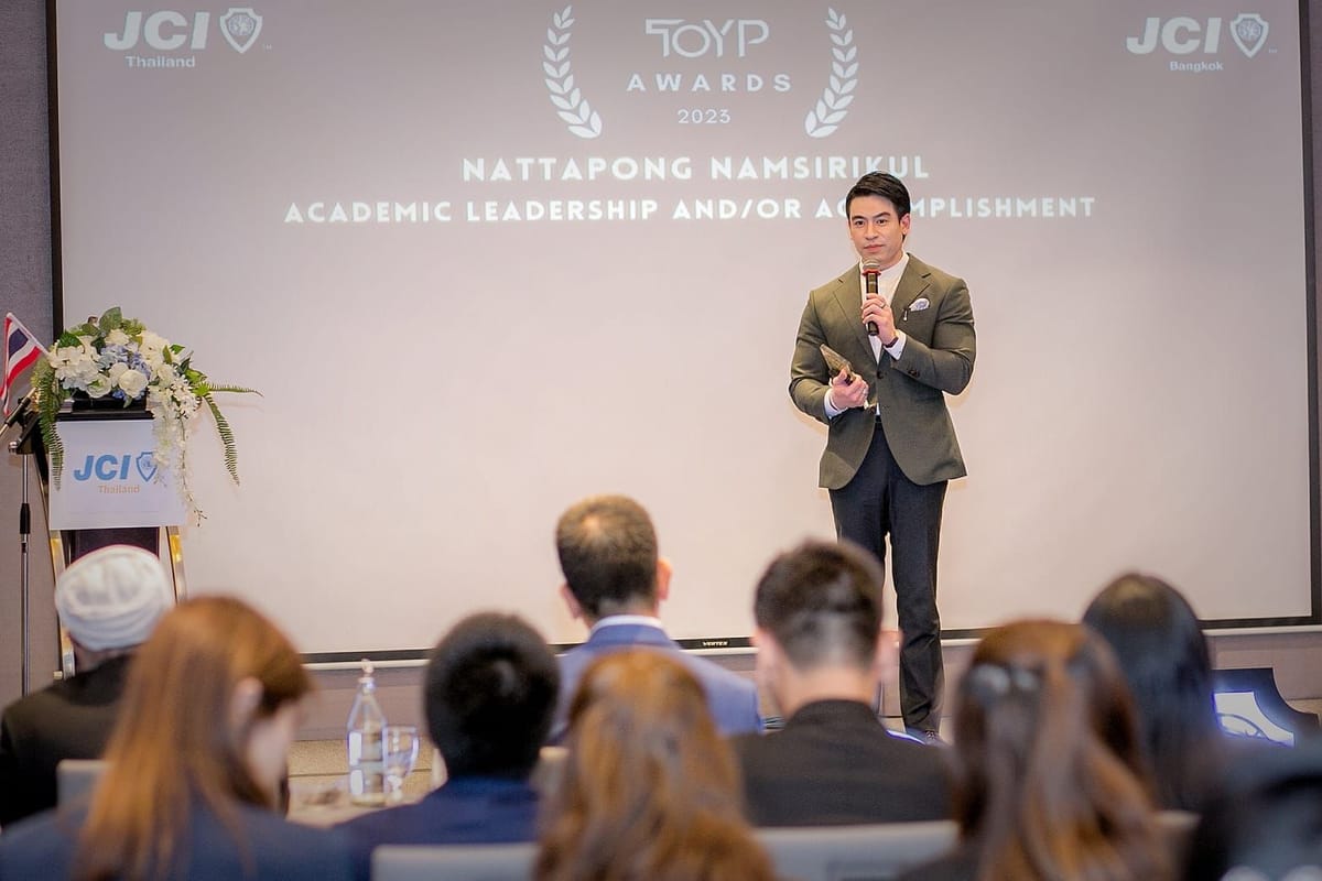 Dr. NUTTAPONG NAMSIRIKUL (POP) ครูพี่ป๊อป ดร. ณัฐพงศ์ นำศิริกุล Highlight TOYP AWARDS 2023 จัดโดย JCI Thailand หรือ Junior Chamber International องค์กรนานาชาติ
