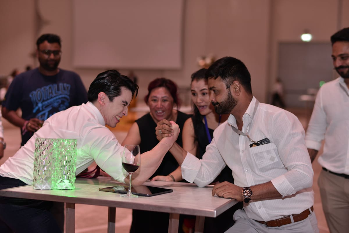 Dr. NUTTAPONG NAMSIRIKUL (POP) ครูพี่ป๊อป ดร. ณัฐพงศ์ นำศิริกุล Highlight Get Ready for 68 Bangkok Gems and Jewelry Fair