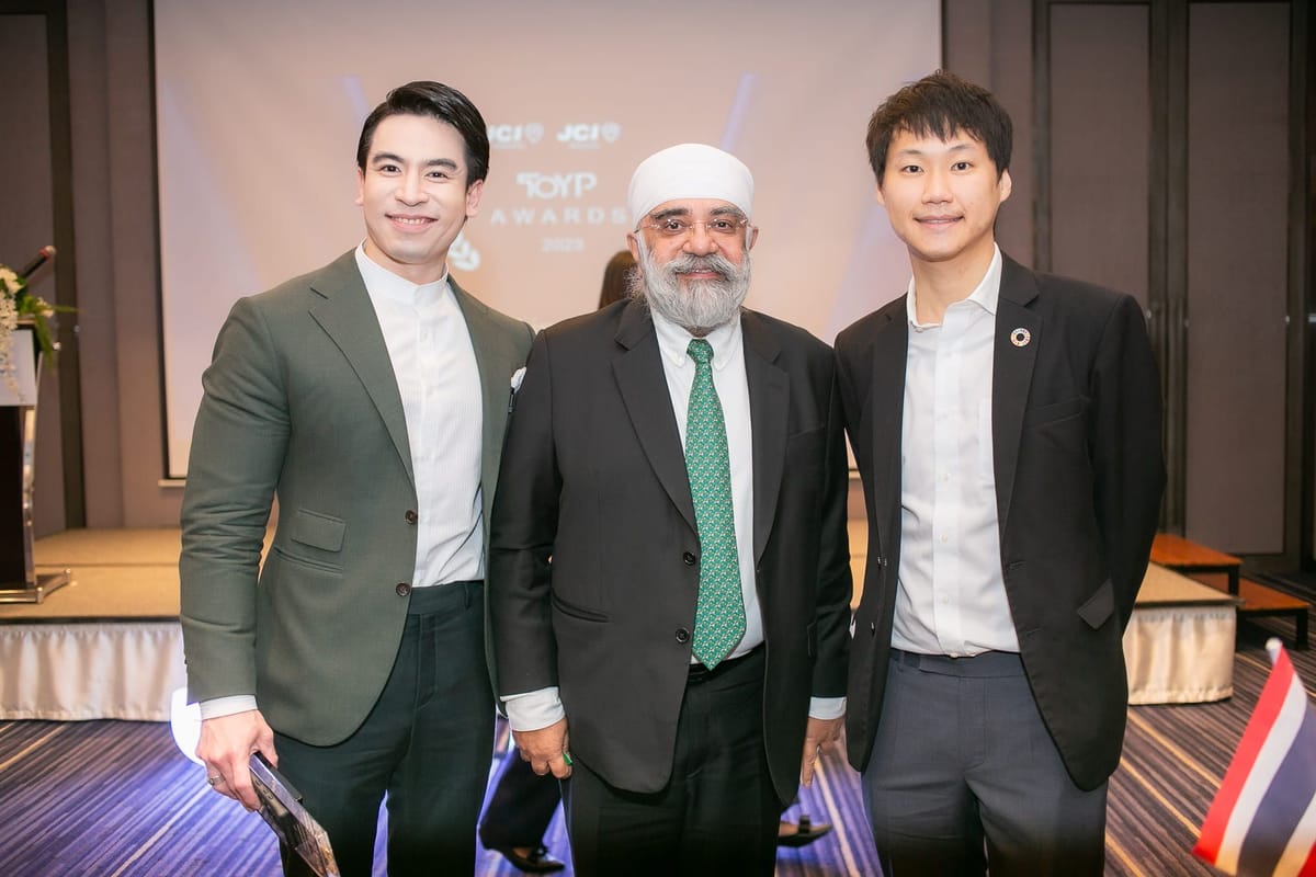 Dr. NUTTAPONG NAMSIRIKUL (POP) ครูพี่ป๊อป ดร. ณัฐพงศ์ นำศิริกุล Highlight TOYP AWARDS 2023 จัดโดย JCI Thailand หรือ Junior Chamber International องค์กรนานาชาติ