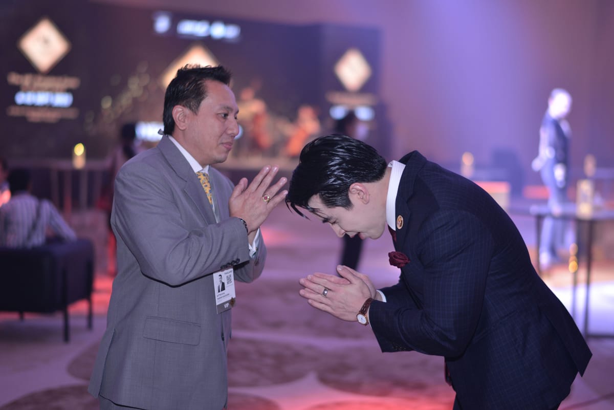 Dr. NUTTAPONG NAMSIRIKUL (POP) ครูพี่ป๊อป ดร. ณัฐพงศ์ นำศิริกุล Highlight Get Ready for 68 Bangkok Gems and Jewelry Fair