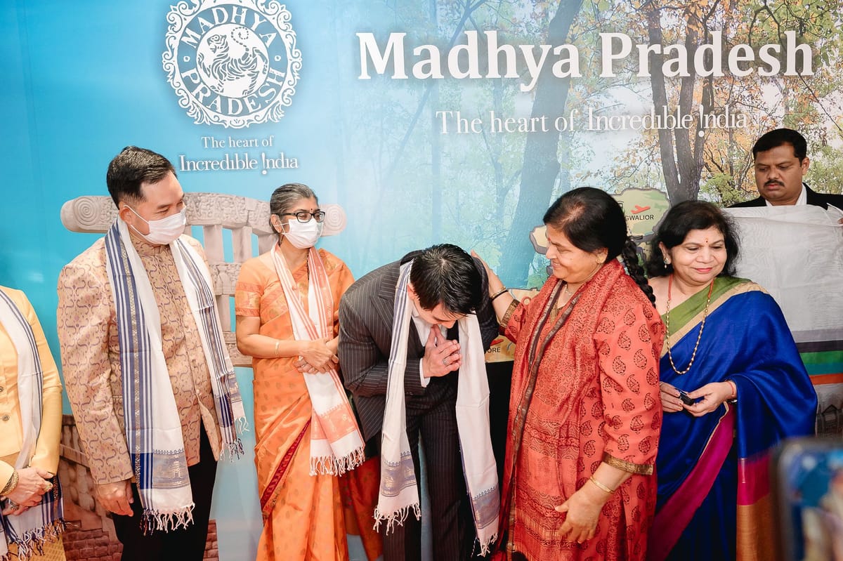 Dr. NUTTAPONG NAMSIRIKUL (POP) ครูพี่ป๊อป ดร. ณัฐพงศ์ นำศิริกุล Highlight ฉลองวาระครบรอบ 75 ปี เฉลิมฉลองความสัมพันธ์ทางการทูตระหว่างประเทศไทย - อินเดีย